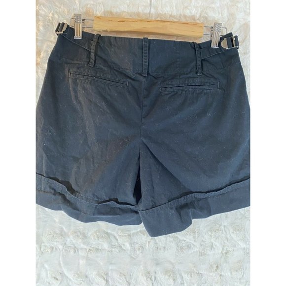Madison Black Shorts Women cuffed size 6 - Picture 3 of 4